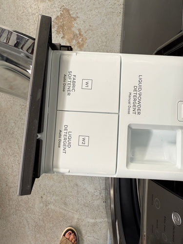 Factory second Fisher & Paykel WH1060SG1 10kg Series 9 Front Load Washing Machine - Second Hand Appliances Geebung